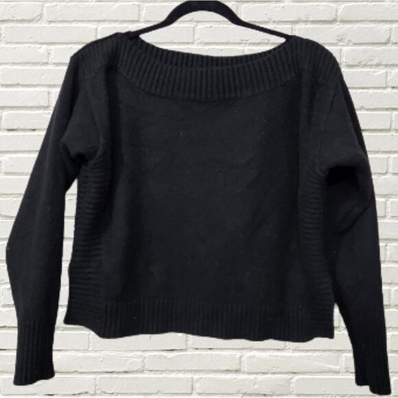 Forever 21 black boat neck side split sweater‎ Small - Picture 1 of 5